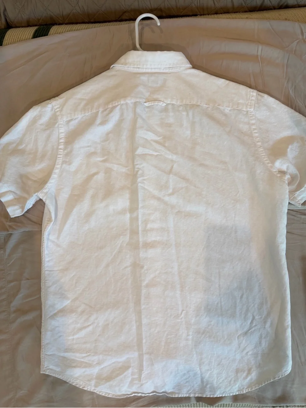 Banana Republic Men’s White Short-Sleeve Linen Blend Button-Down Shirt